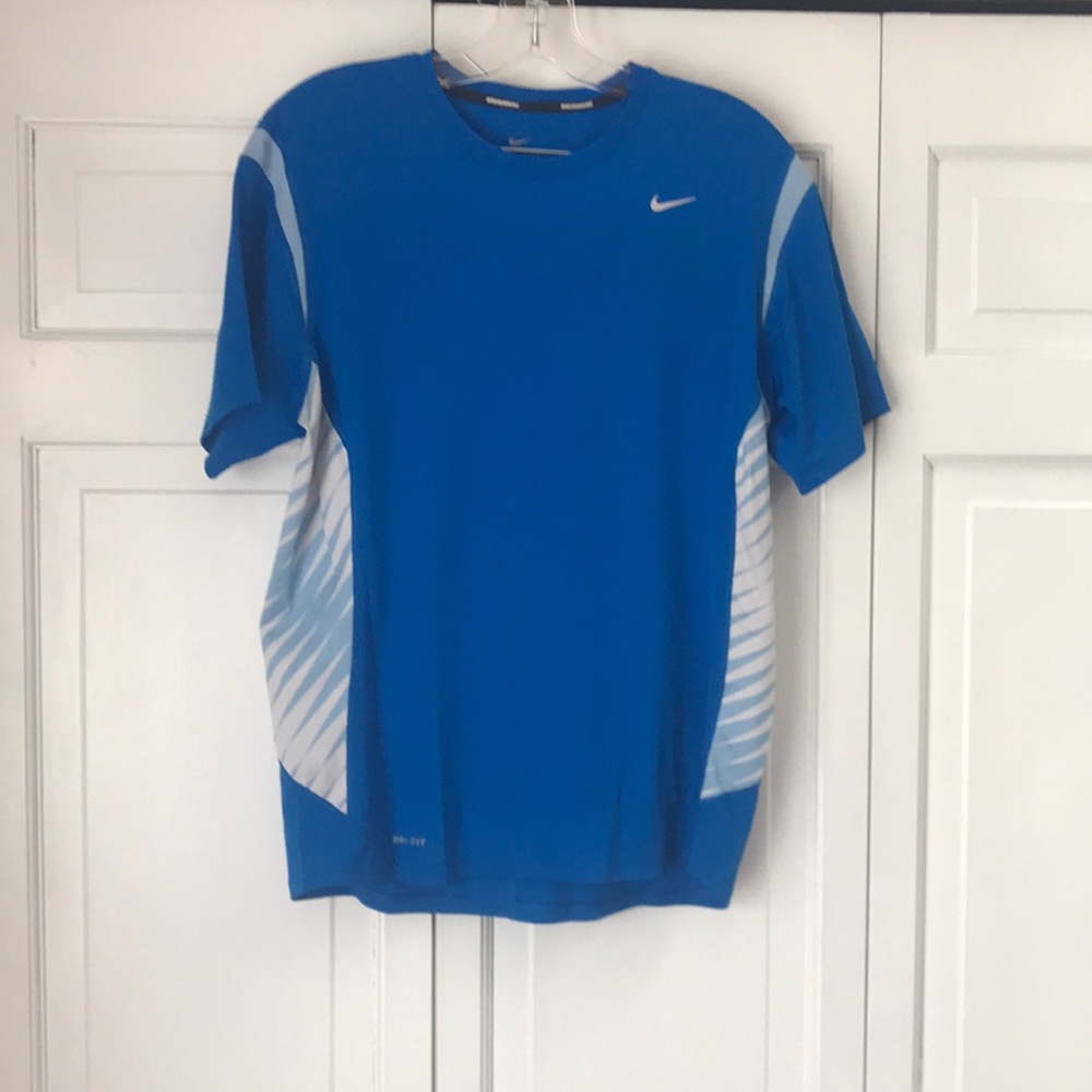 Men’s NIKE Running Shirt Dri Fit *DAMAGED*